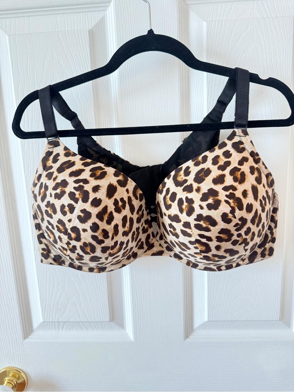 Leopard Print Smooth Molded Bra in Tan & Black